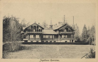Postkarte des Jagdschlosses Rominten am Dreiländereck Polen-Litauen-Russland, ehemals Ostpreußen, 1916.<br><i>Verlag Max Kiby, Zenzo.org</i>
Postkarte des Jagdschlosses Rominten